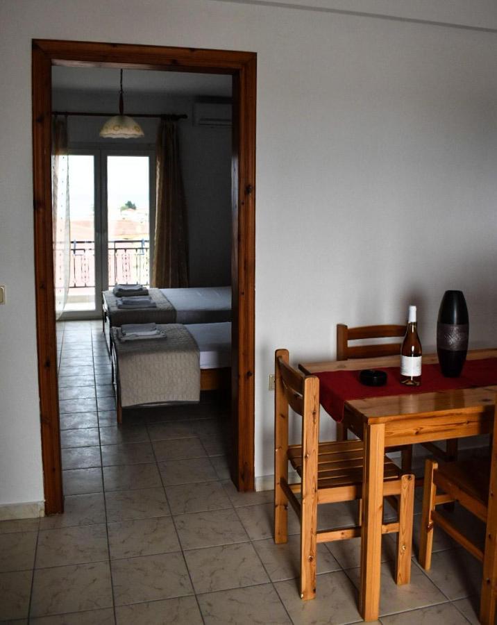 Apartament Little Lepanto Afytos Zewnętrze zdjęcie